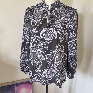 Chic Black and White Women's Blouse